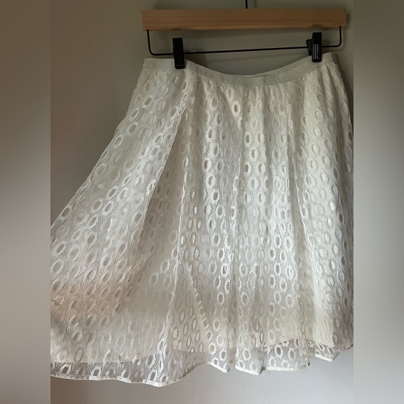 Anthropologie Maeve White Eyelet Lace Skirt - Picture 4 of 4